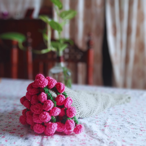 Handmade Sage Green Pink 3D Crochet Rose Bouquet & Blanket