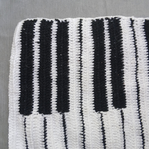 Crochet Piano Muffler | Handmade | Black & White | Unisex Winter Scarf